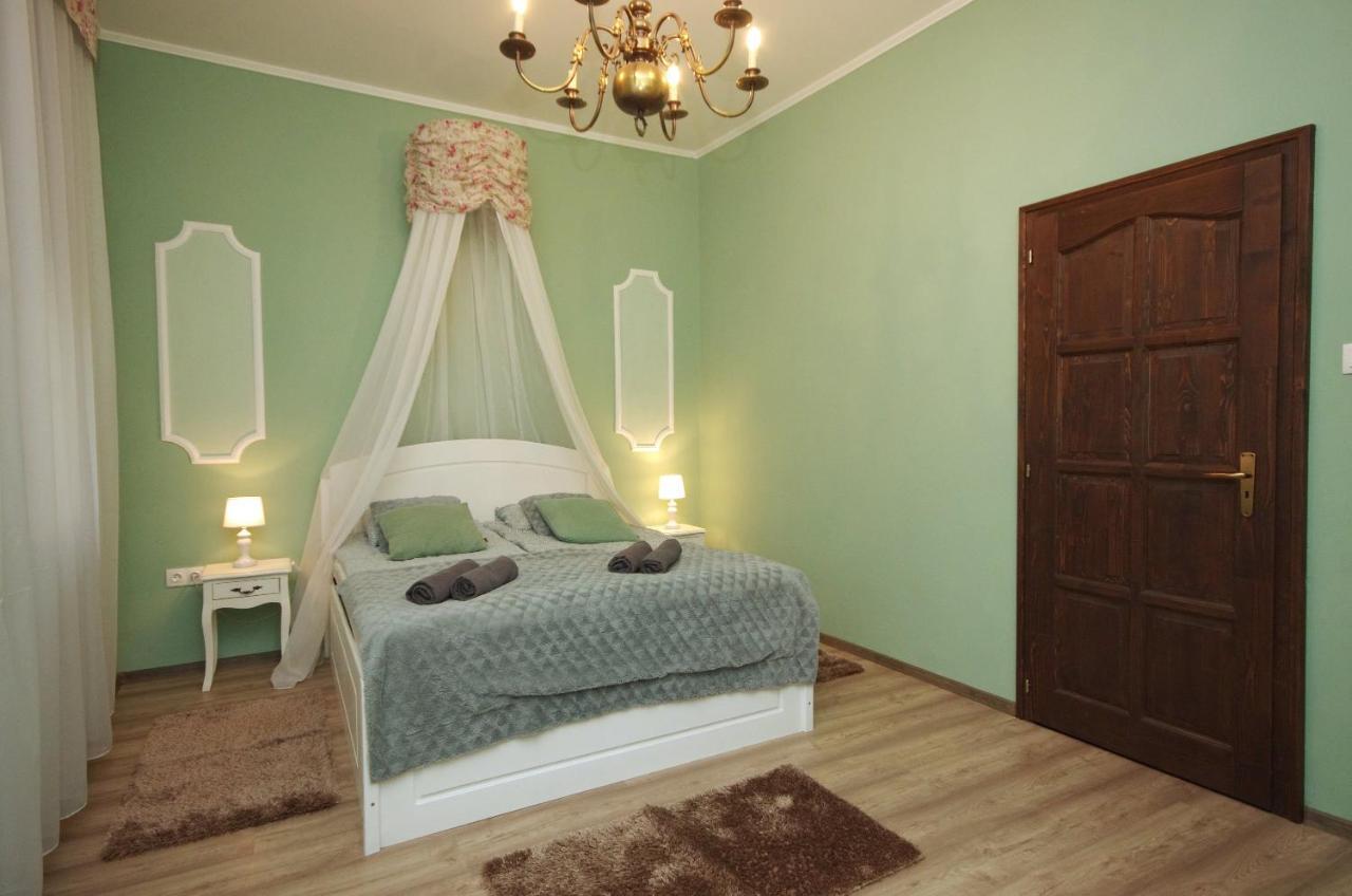 Villa Rusztika Gyula Εξωτερικό φωτογραφία